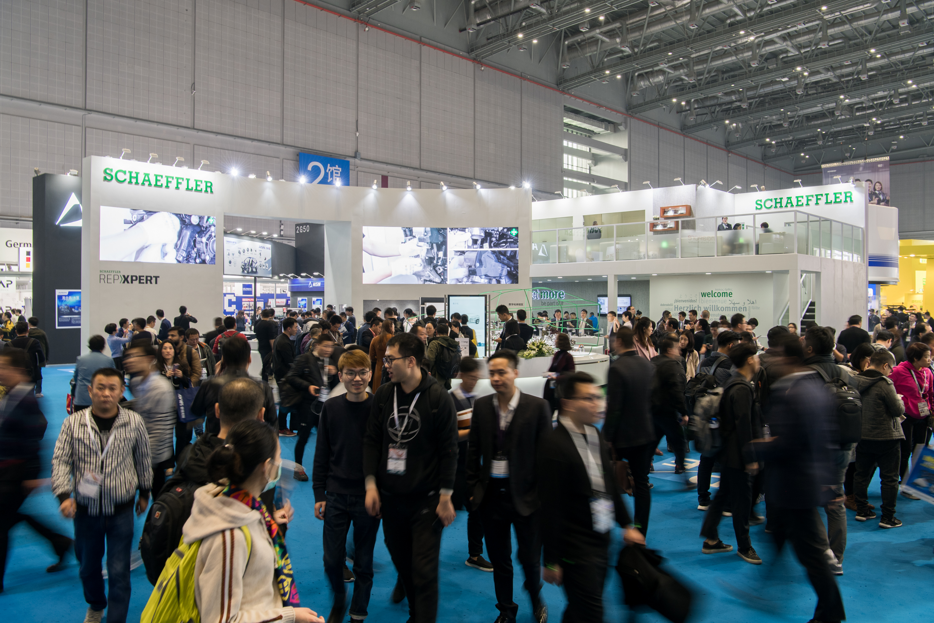 Booth_and_products_22