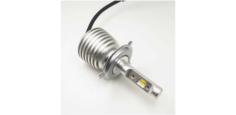 7.2M65_R9LED